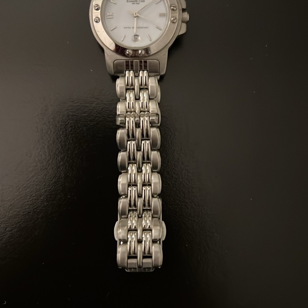 Kenneth Cole Watch - Picture 3 of 6